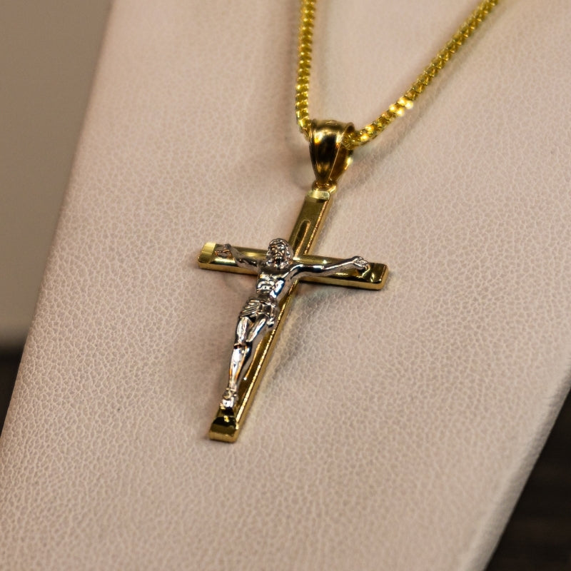 14K Gold Jesus Pendant