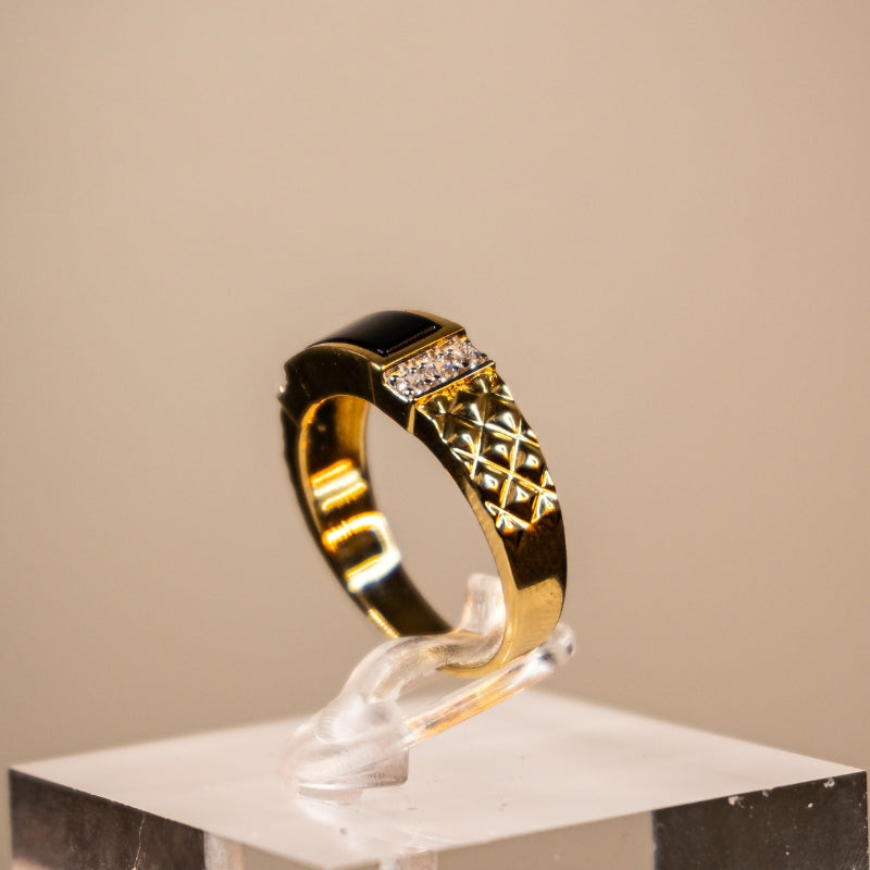 14K Gold Ring With Onyx Stone
