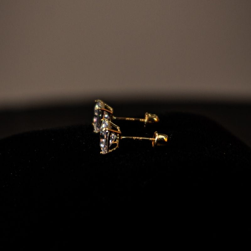 14K Stud Earring Gold Square